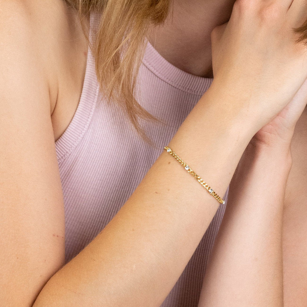 Gold Panzer Chain Bracelet with Zirconia Stones - Timeless Elegance for Your Wrist - Herzschmuck