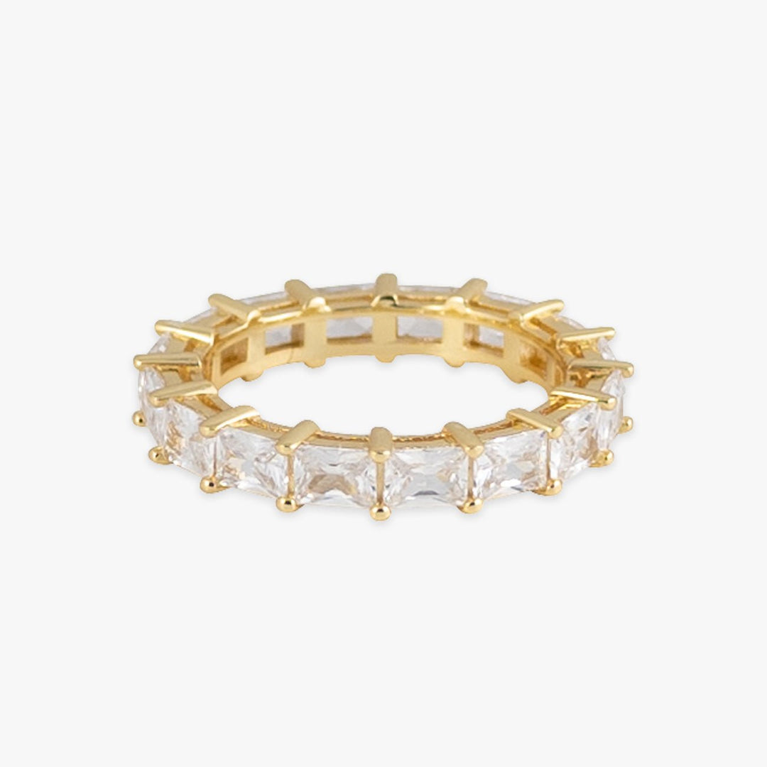 Golden Ring with Rectangular White Zirconia Crystals - Elegance and Sparkle for Your Hand - Herzschmuck