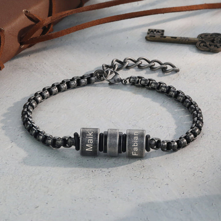 Greyish Vintage Engraved Stainless Steel Bracelet with Four Engravings - Herzschmuck