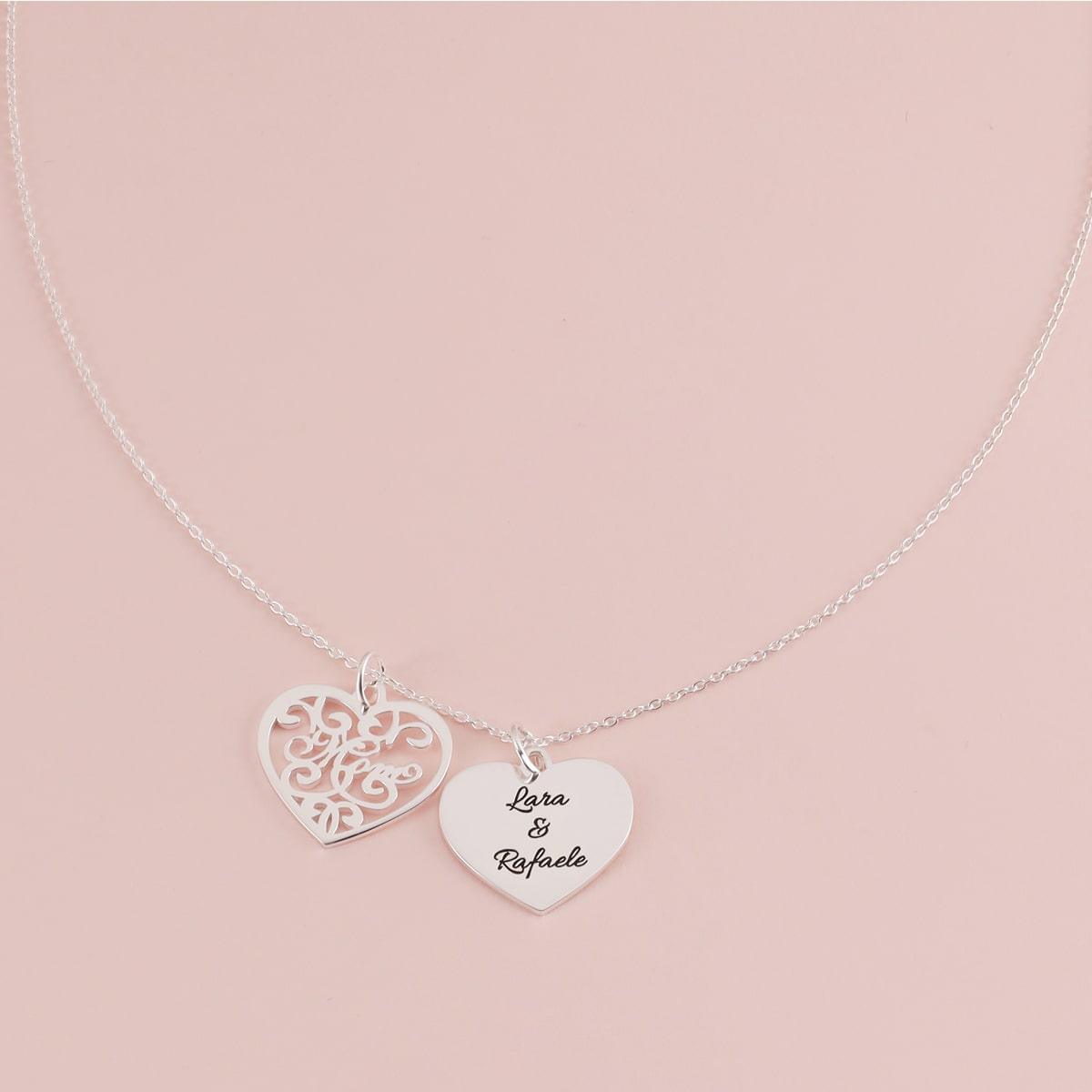 herzschmuck Engraved Necklaces Dual-Heart "Mom" Personalized Necklace